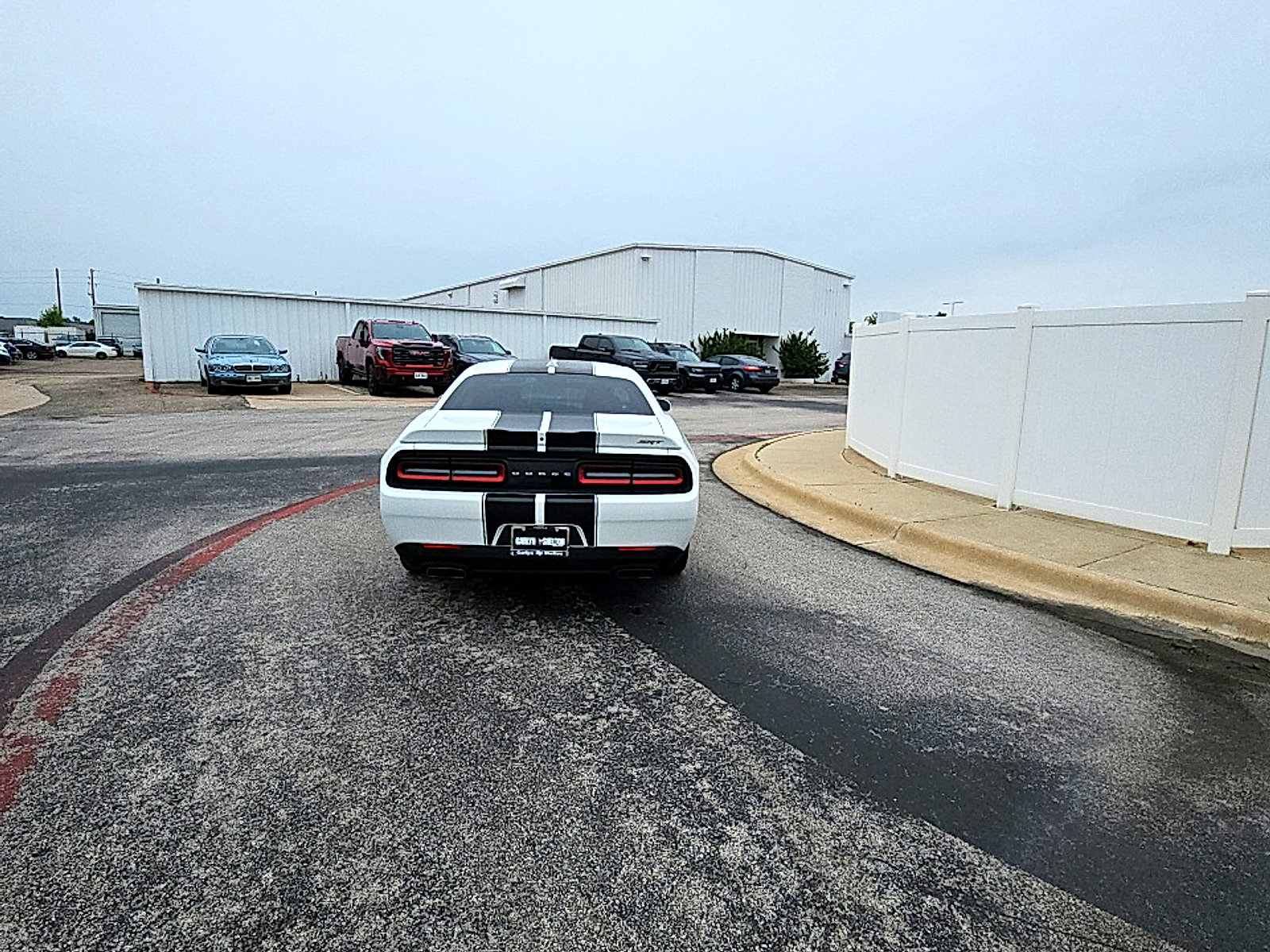 Used 2016 Dodge Challenger SRT w/ Technology Group RWD image 5