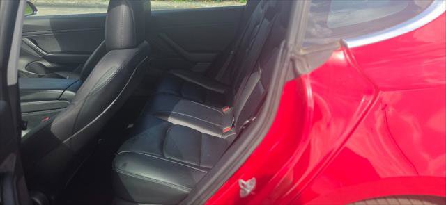 Used 2020 Tesla Model 3 Long Range AWD/4WD image 16