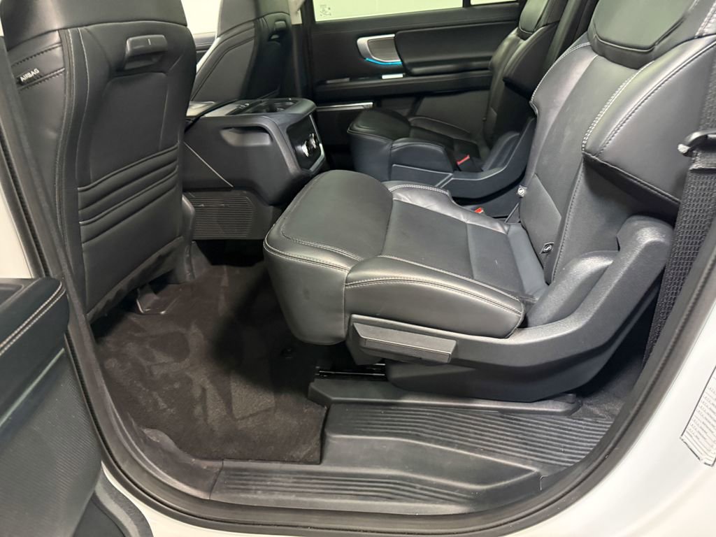 Used 2025 Ford Expedition Max Platinum image 46