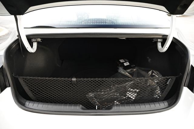 Certified 2025 Hyundai Elantra Limited image 28