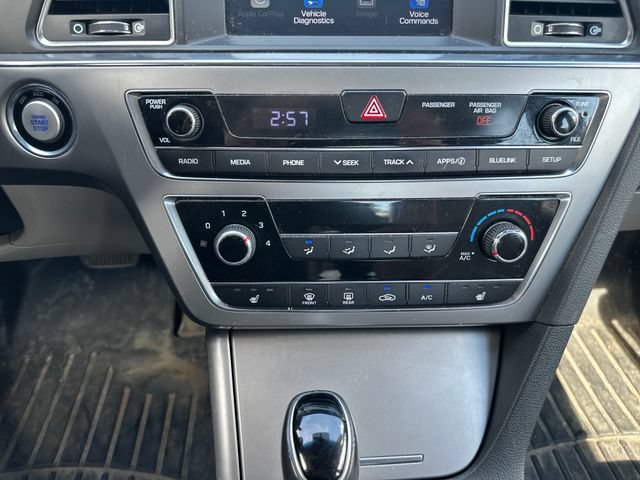 Used 2017 Hyundai Sonata Sport w/ Value Edition Package 02 FWD image 16