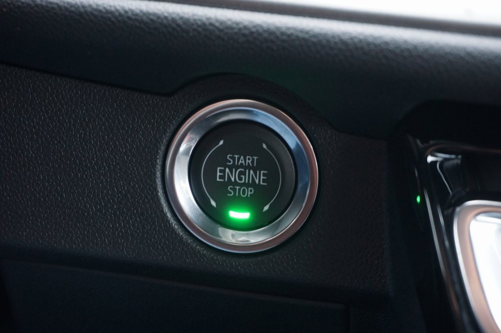 Used 2025 Chevrolet Traverse LT w/ LPO, Floor Liner Package image 18