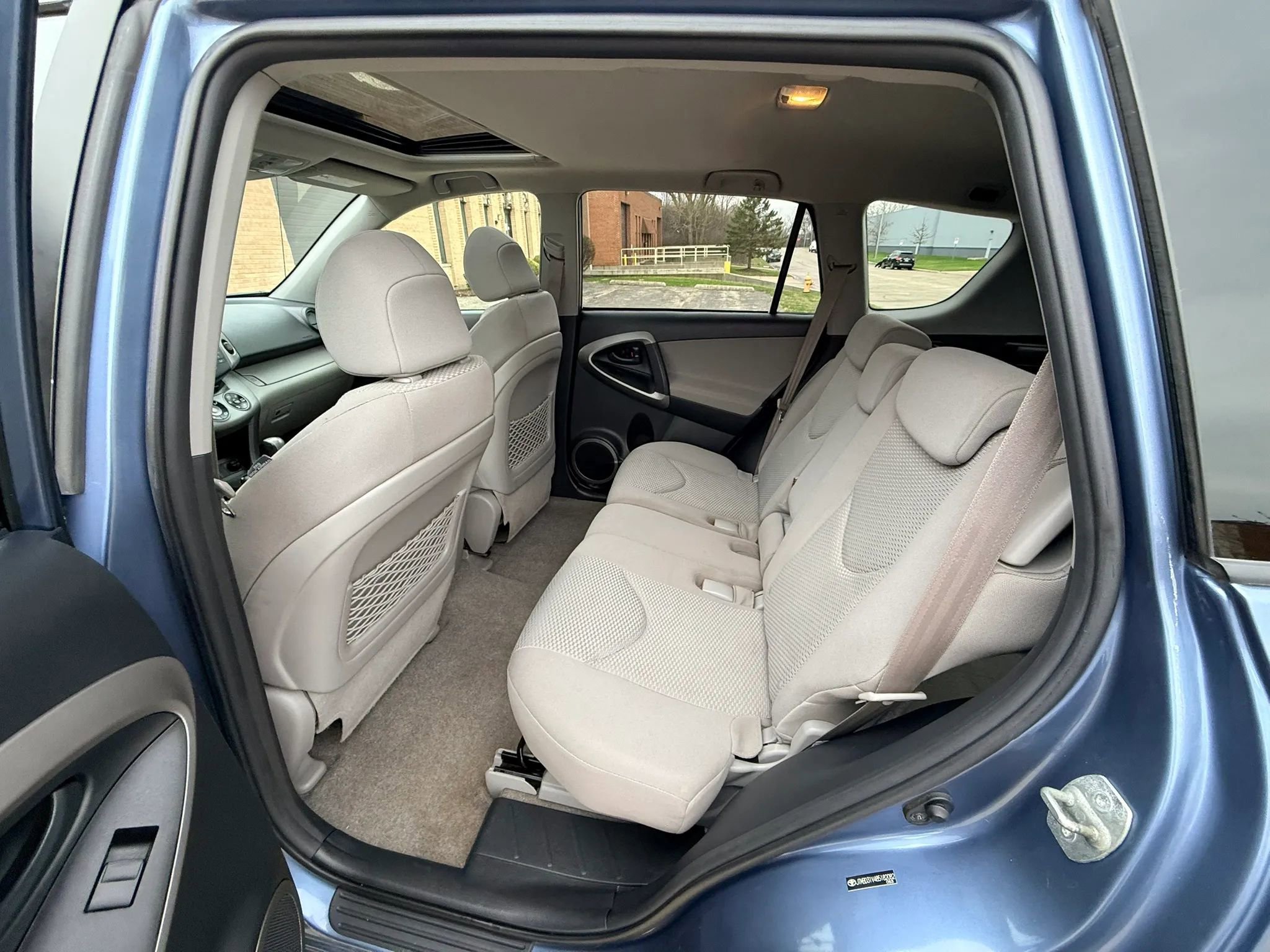 Used 2008 Toyota RAV4 Limited image 15