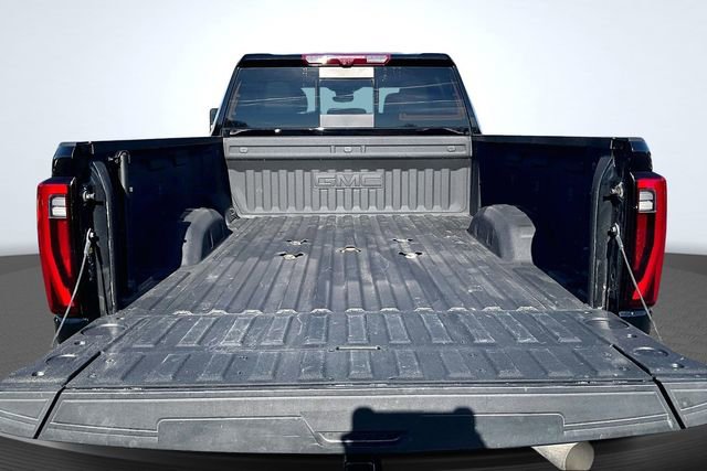 Used 2025 GMC Sierra 3500 Denali w/ Denali Reserve Package image 7