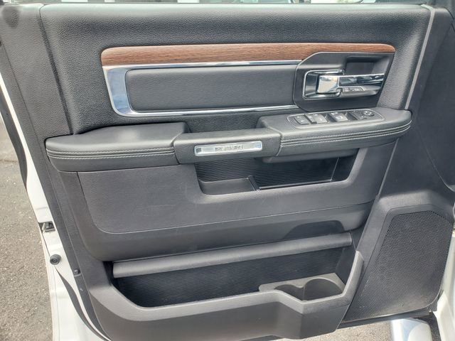 Used 2016 RAM 1500 Laramie w/ Convenience Group AWD/4WD image 14