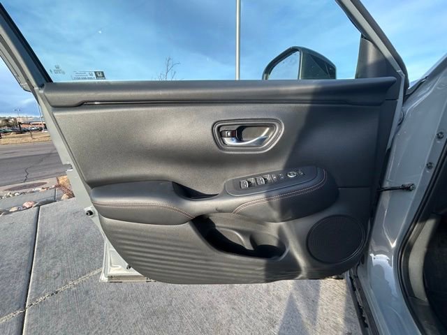 Used 2025 Honda HR-V Sport image 20