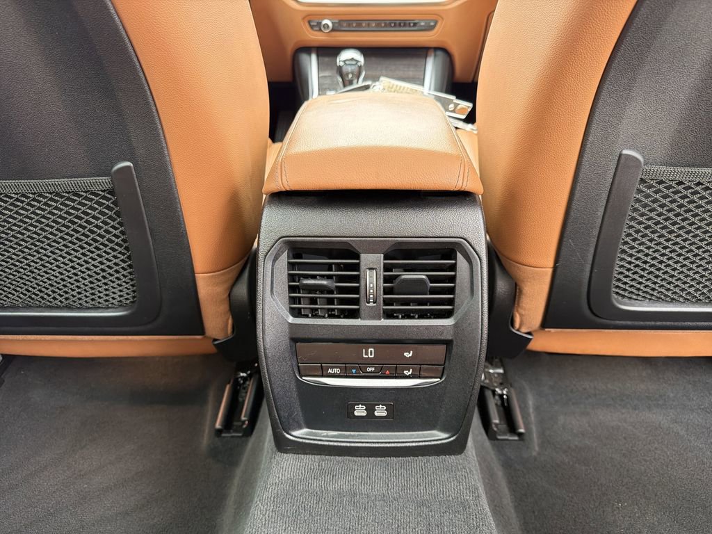 Used 2021 BMW 330i Sedan image 20