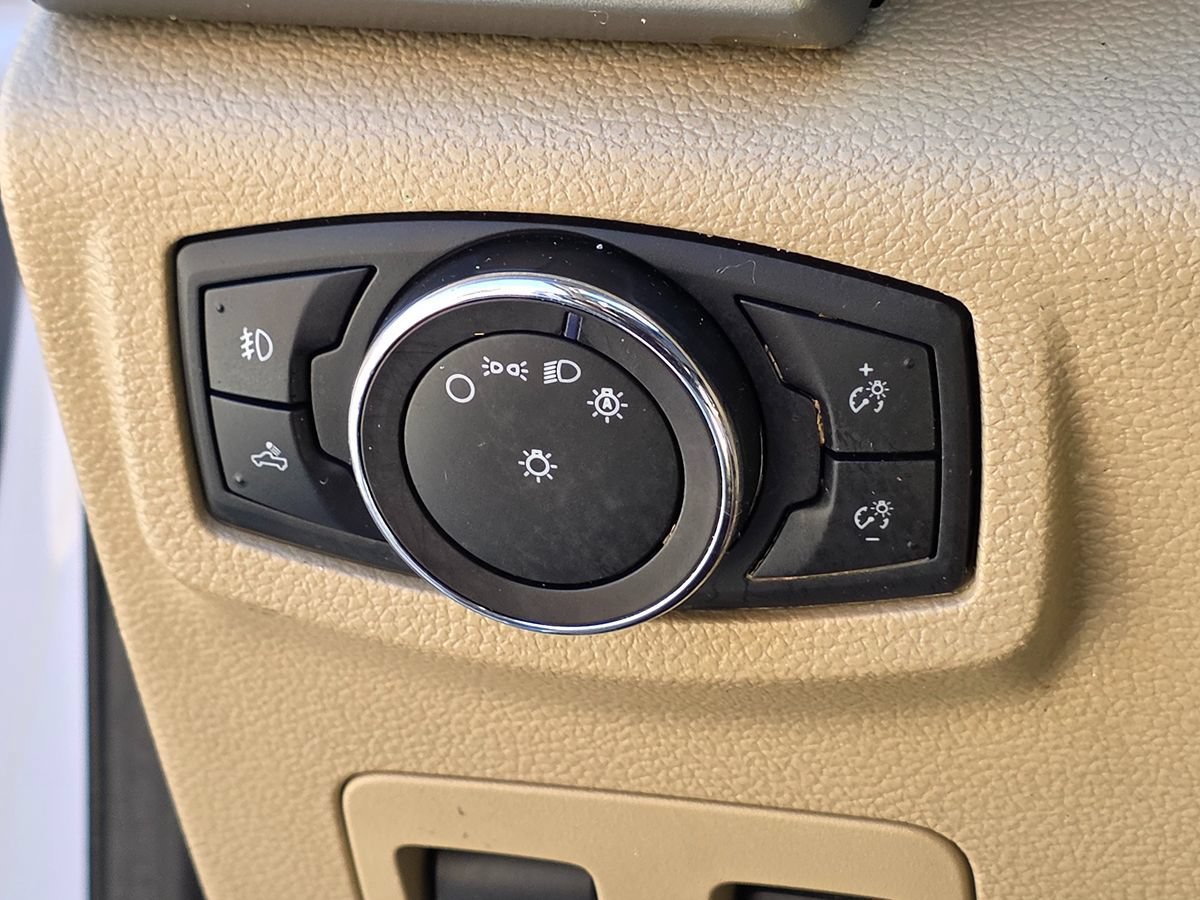 Used 2019 Ford F150 Lariat AWD/4WD image 48