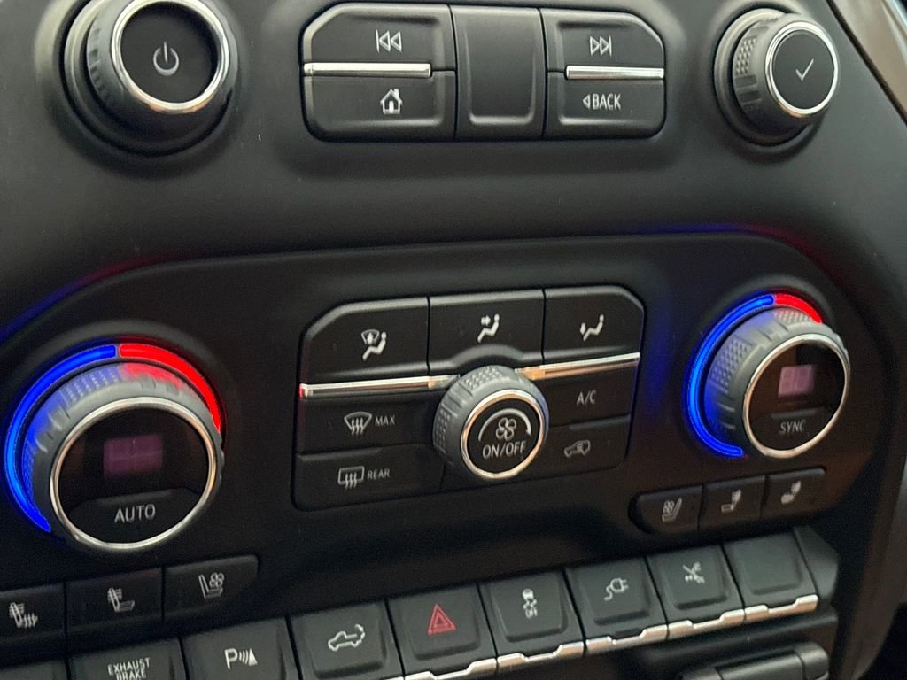 Certified 2022 Chevrolet Silverado 2500 High Country image 17