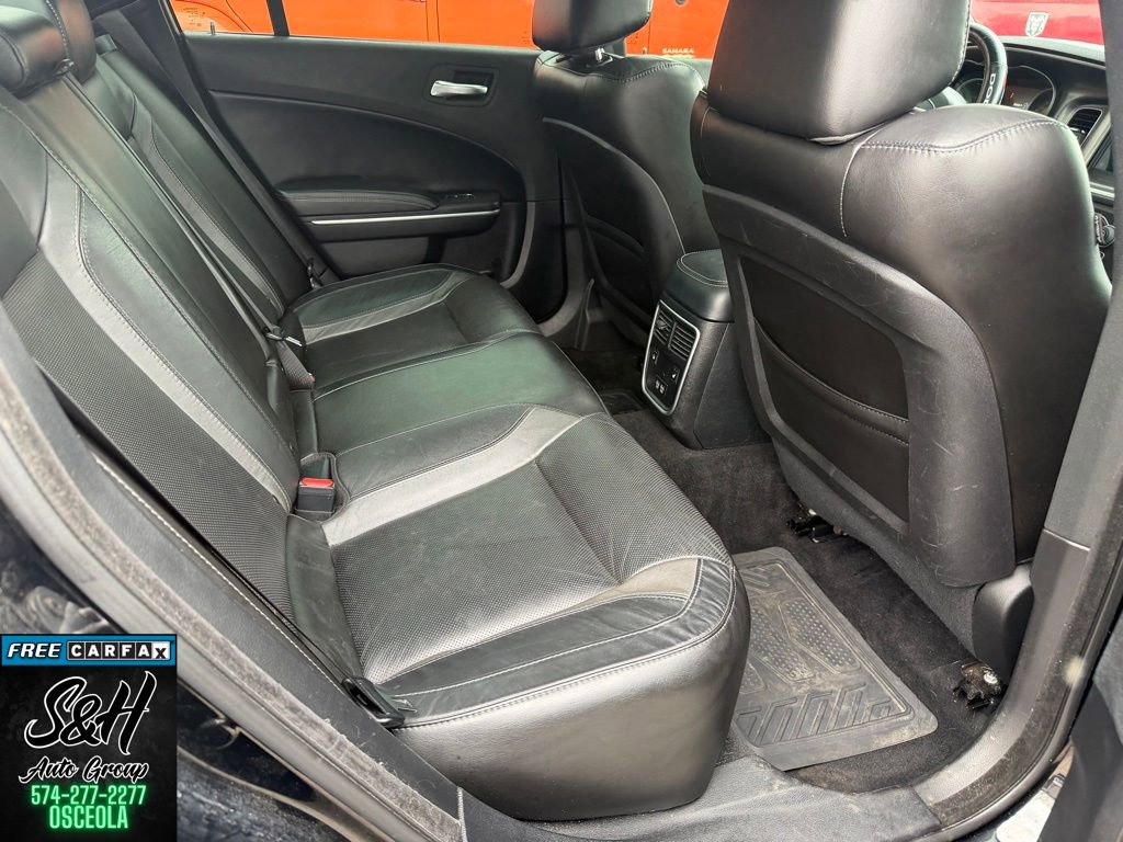 Used 2021 Dodge Charger SXT w/ Leather Interior Group RWD image 9