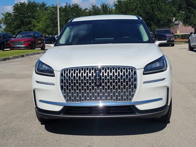 Certified 2023 Lincoln Corsair FWD w/ Equipment Group 101A image 2