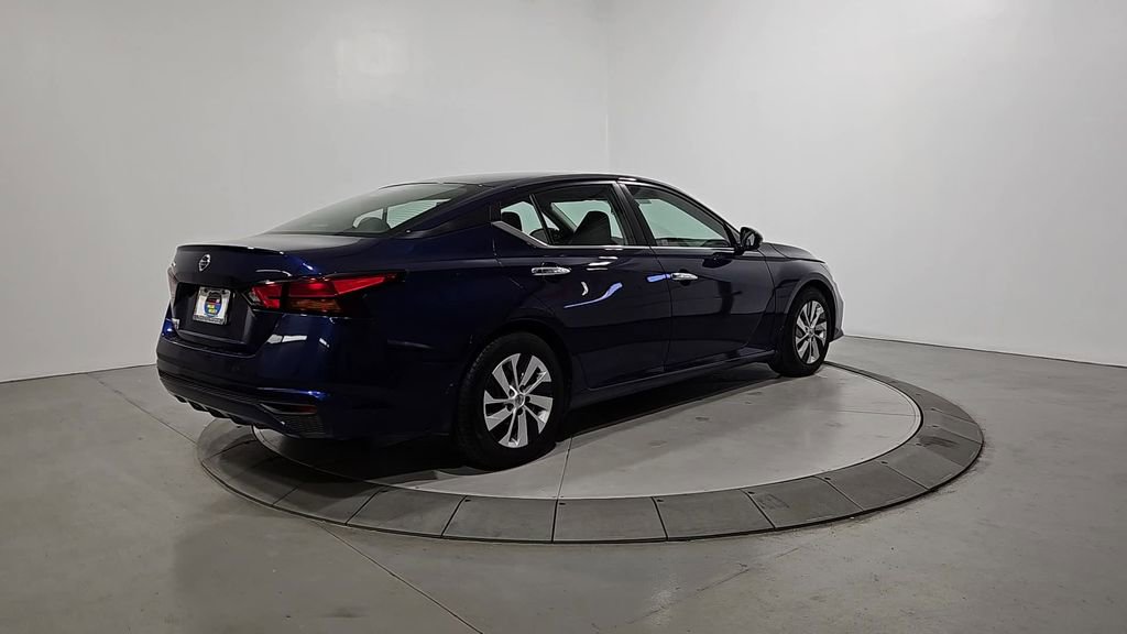 Used 2022 Nissan Altima 2.5 S image 5