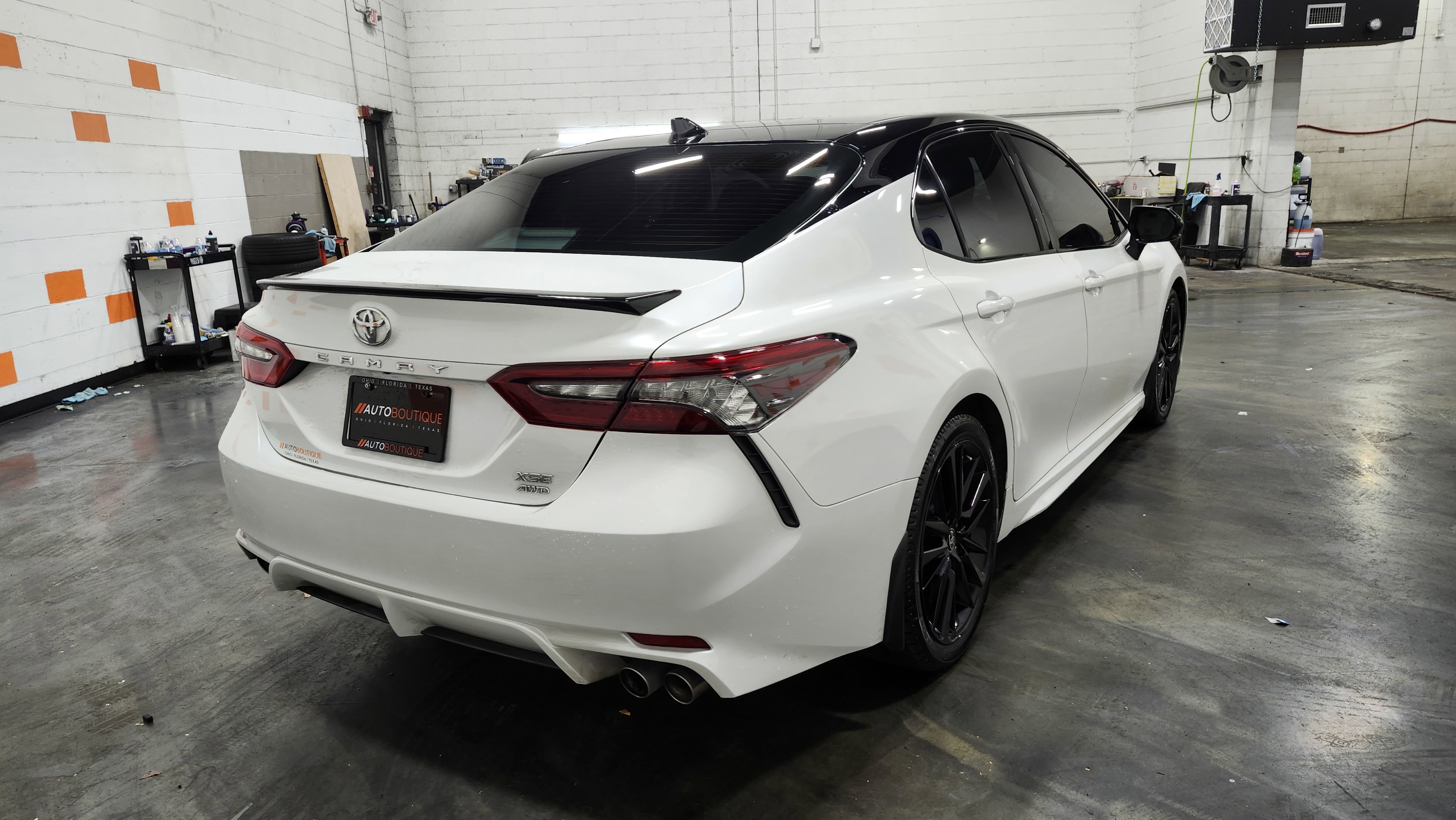 Used 2021 Toyota Camry XSE image 15