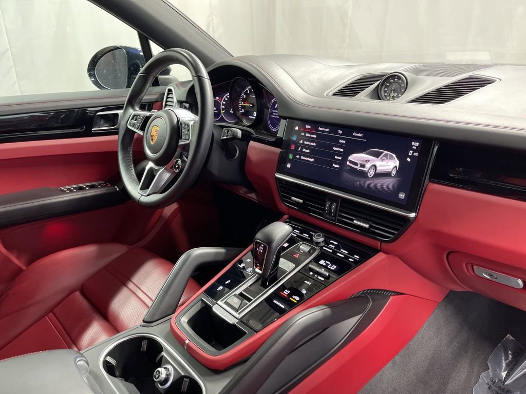 Used 2022 Porsche Cayenne E-Hybrid Coupe image 29