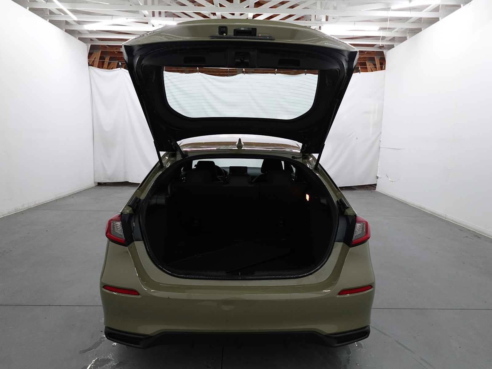 Used 2025 Honda Civic Sport image 29