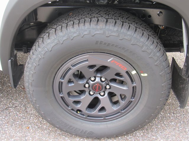 New 2026 Nissan Frontier PRO-4X image 9