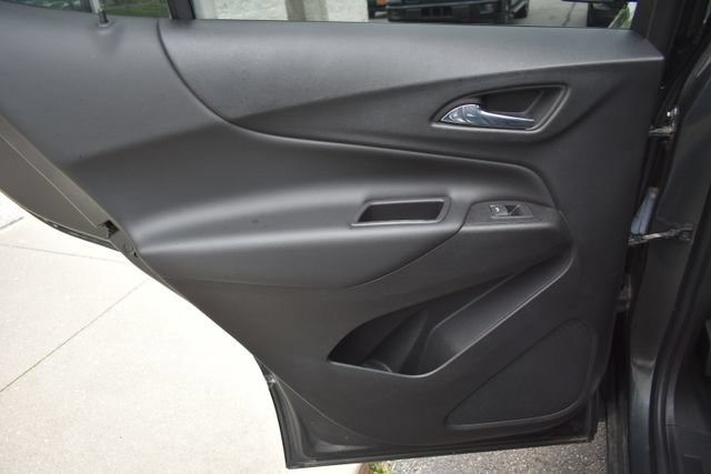 Used 2019 Chevrolet Equinox LT AWD/4WD image 35
