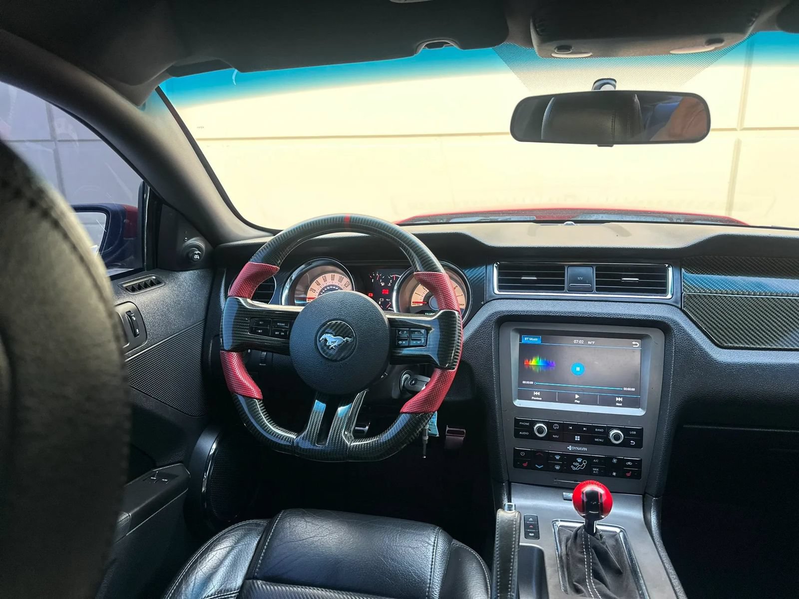 Used 2012 Ford Mustang GT Premium RWD image 10