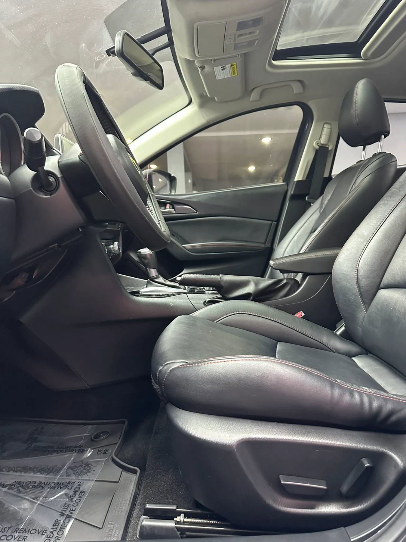 Used 2016 MAZDA MAZDA3 i Grand Touring image 11