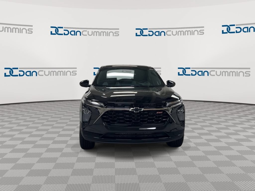 New 2026 Chevrolet Trax RS w/ Driver Confidence Package FWD image 3