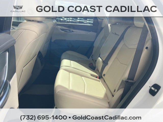 Used 2021 Cadillac XT5 Premium Luxury image 14