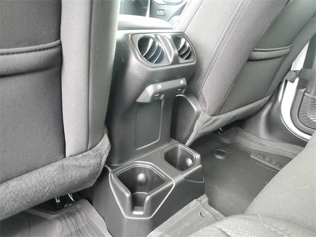 New 2023 Jeep Gladiator Sport AWD/4WD image 11