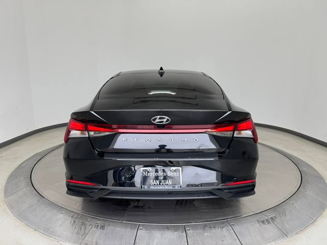Used 2023 Hyundai Elantra SEL w/ Convenience Package image 12