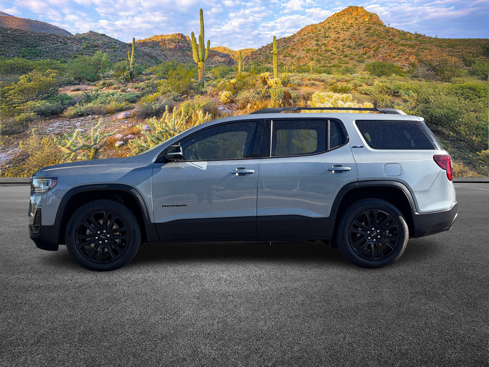 Used 2023 GMC Acadia SLE w/ Driver Convenience Package FWD image 7