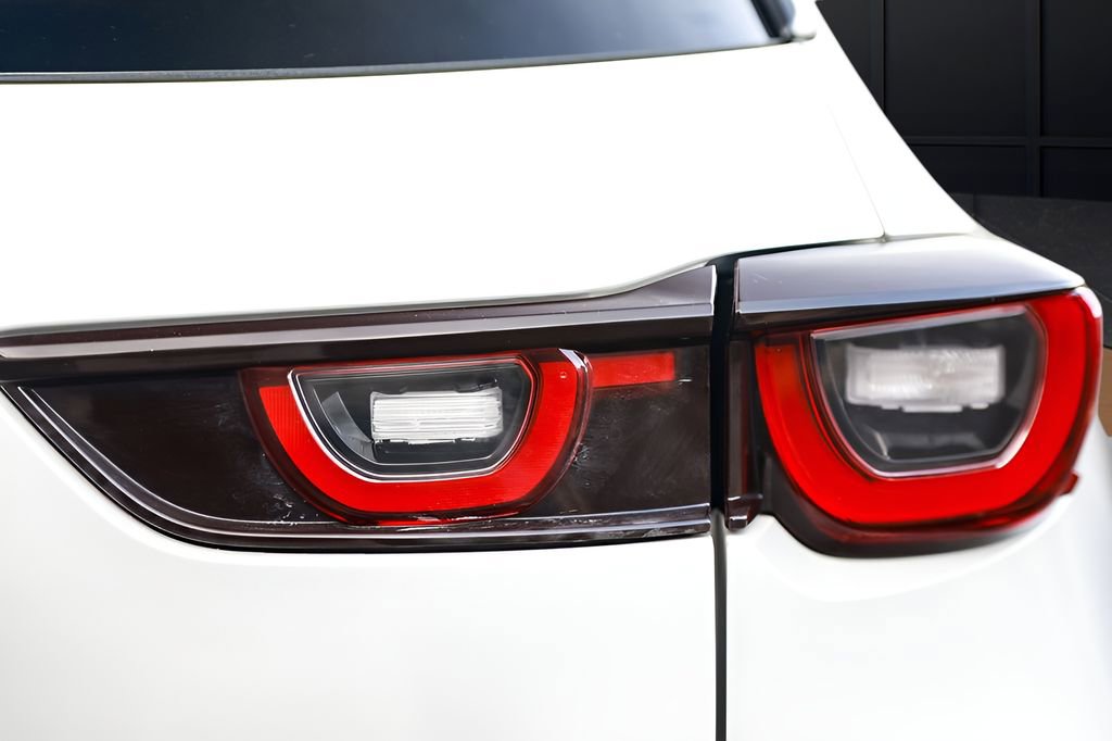 Used 2023 MAZDA CX-50 2.5 S w/ Cargo Package image 27