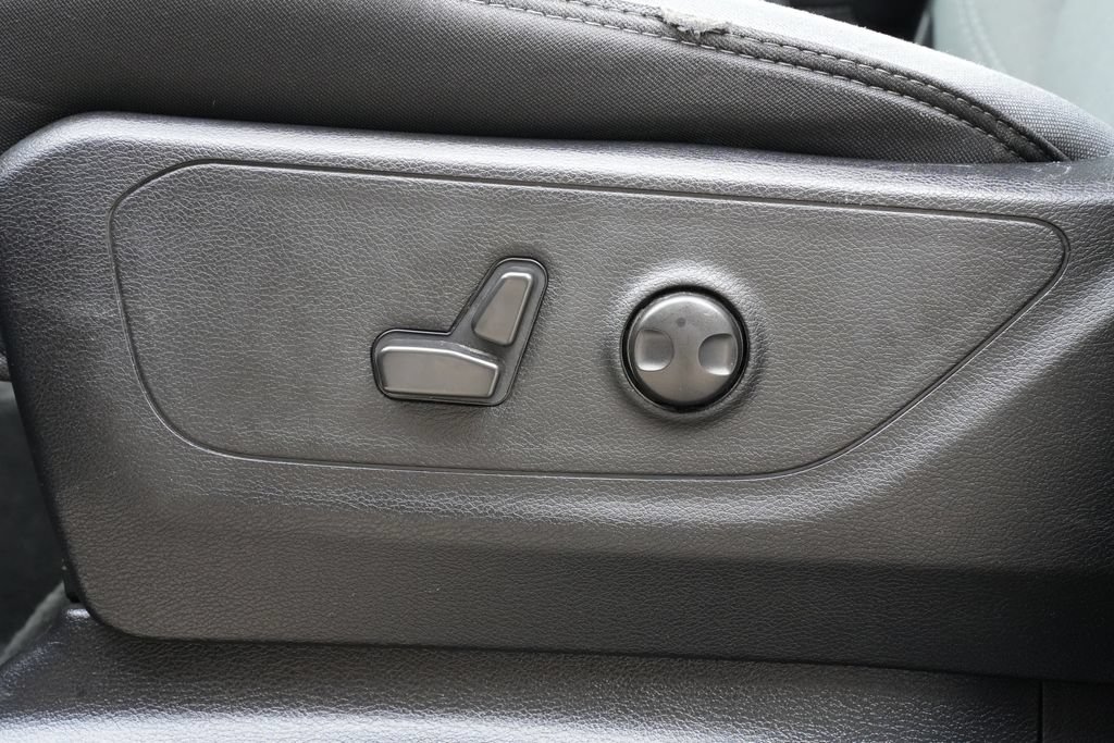 Used 2022 RAM 1500 Lone Star AWD/4WD image 14