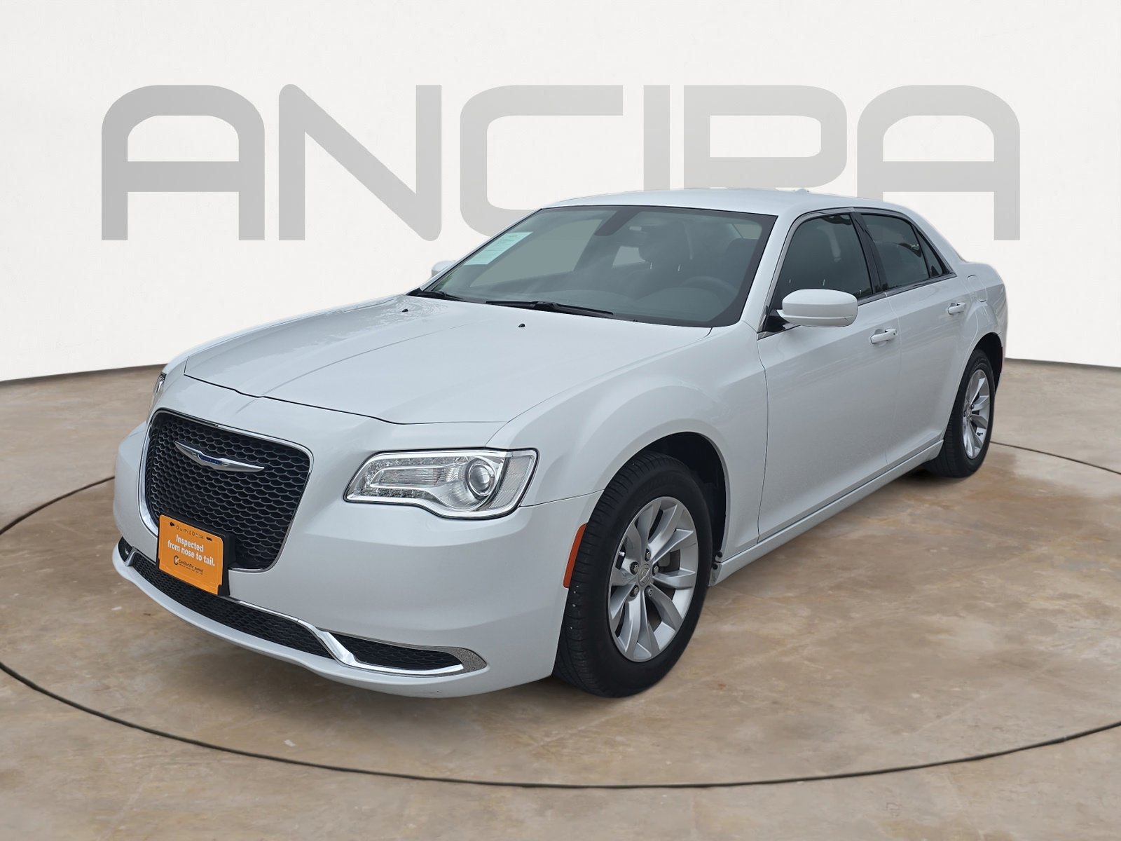 Used 2023 Chrysler 300 Touring RWD image 6