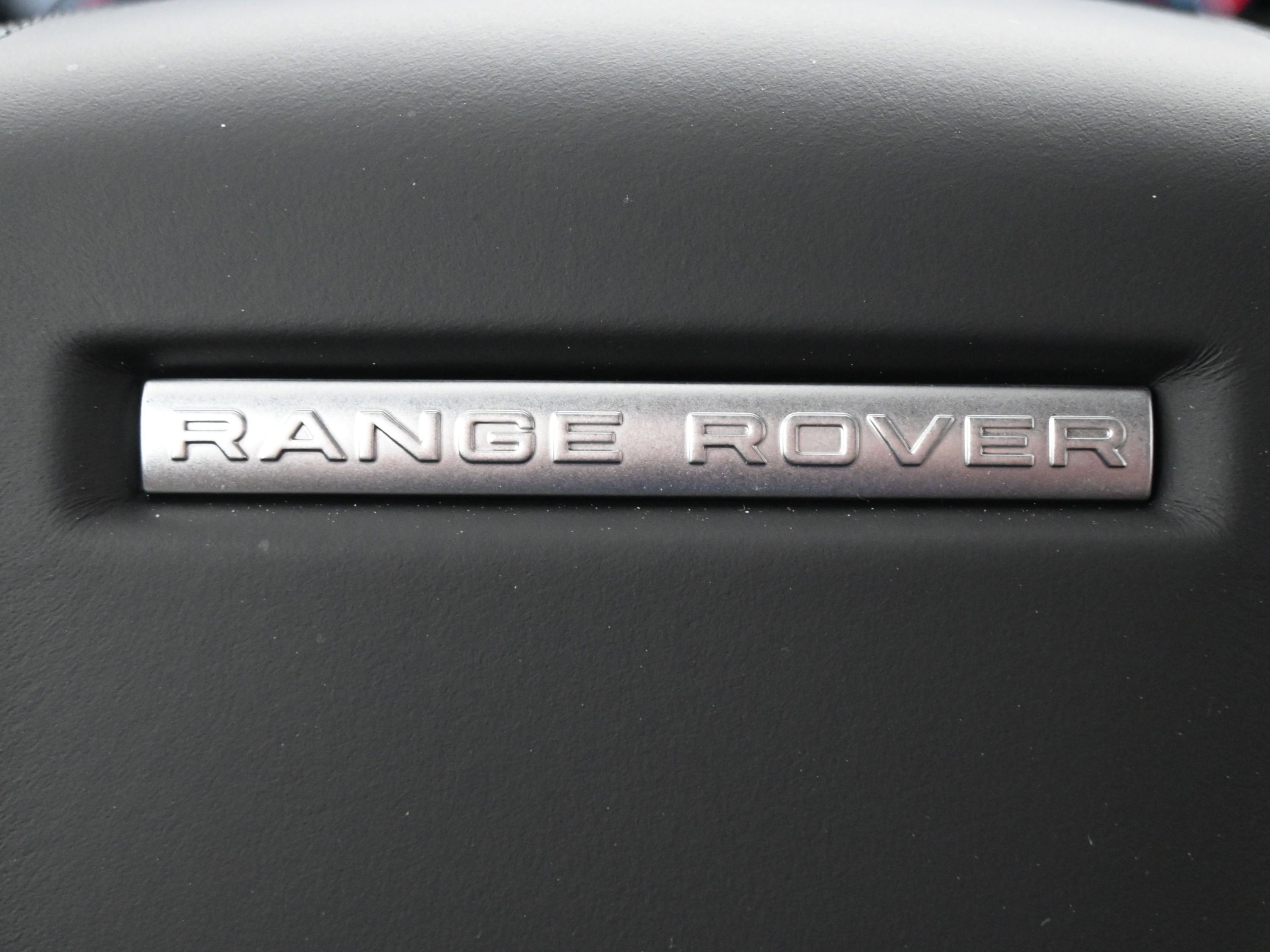 New 2026 Land Rover Range Rover Velar Dynamic SE image 20