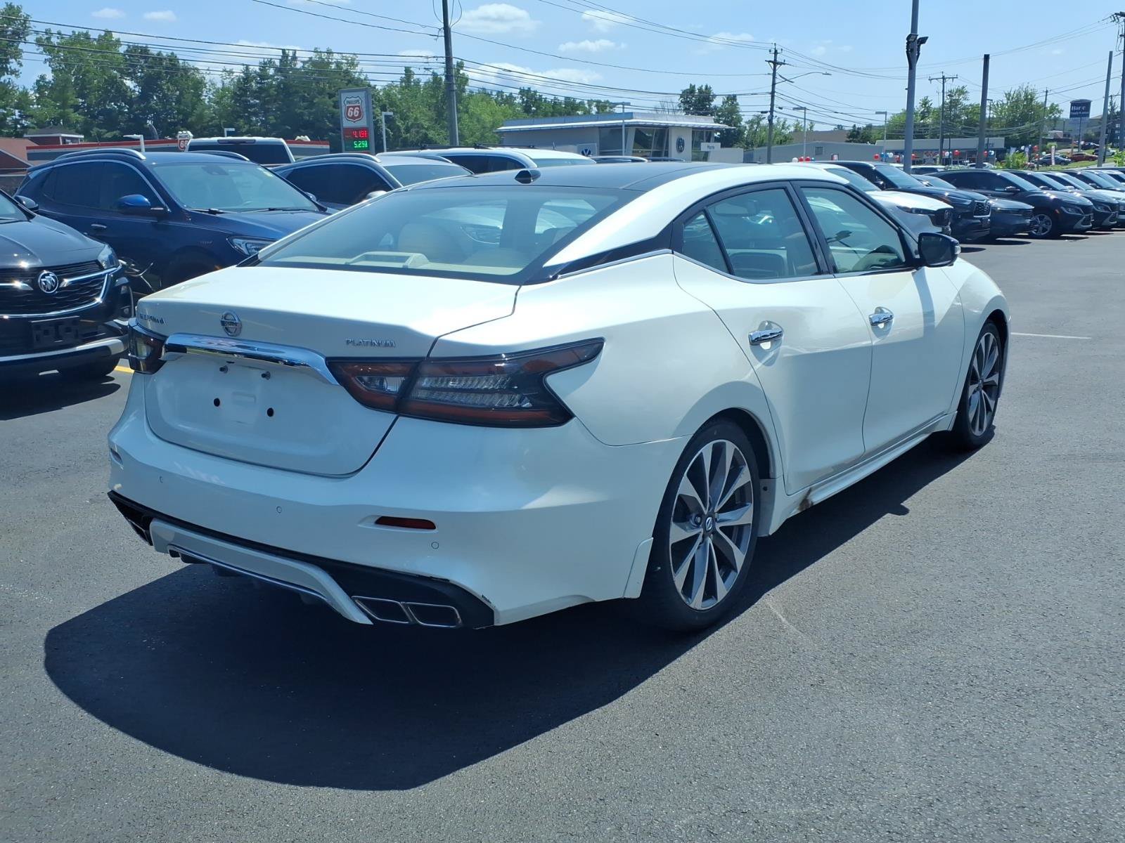 Used 2021 Nissan Maxima Platinum w/ Sport Mat Group FWD image 5