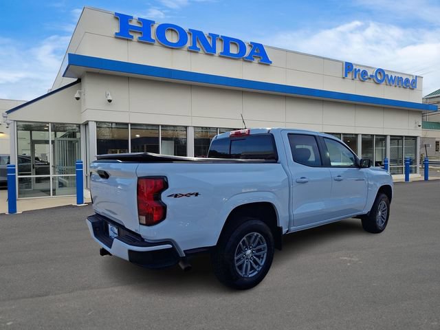 Used 2024 Chevrolet Colorado LT w/ LT Convenience Package II AWD/4WD image 4