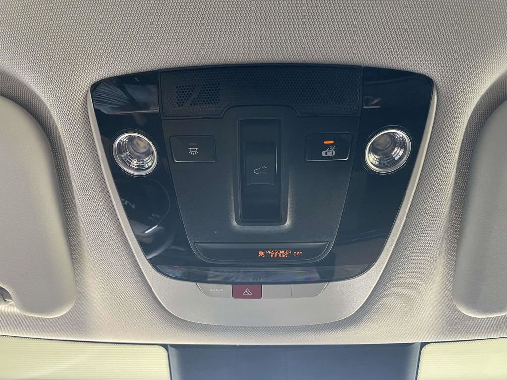 Used 2022 Kia EV6 GT-Line w/ First Edition Package AWD/4WD image 29
