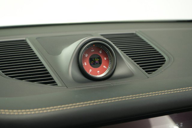 Used 2022 Porsche Macan S image 43