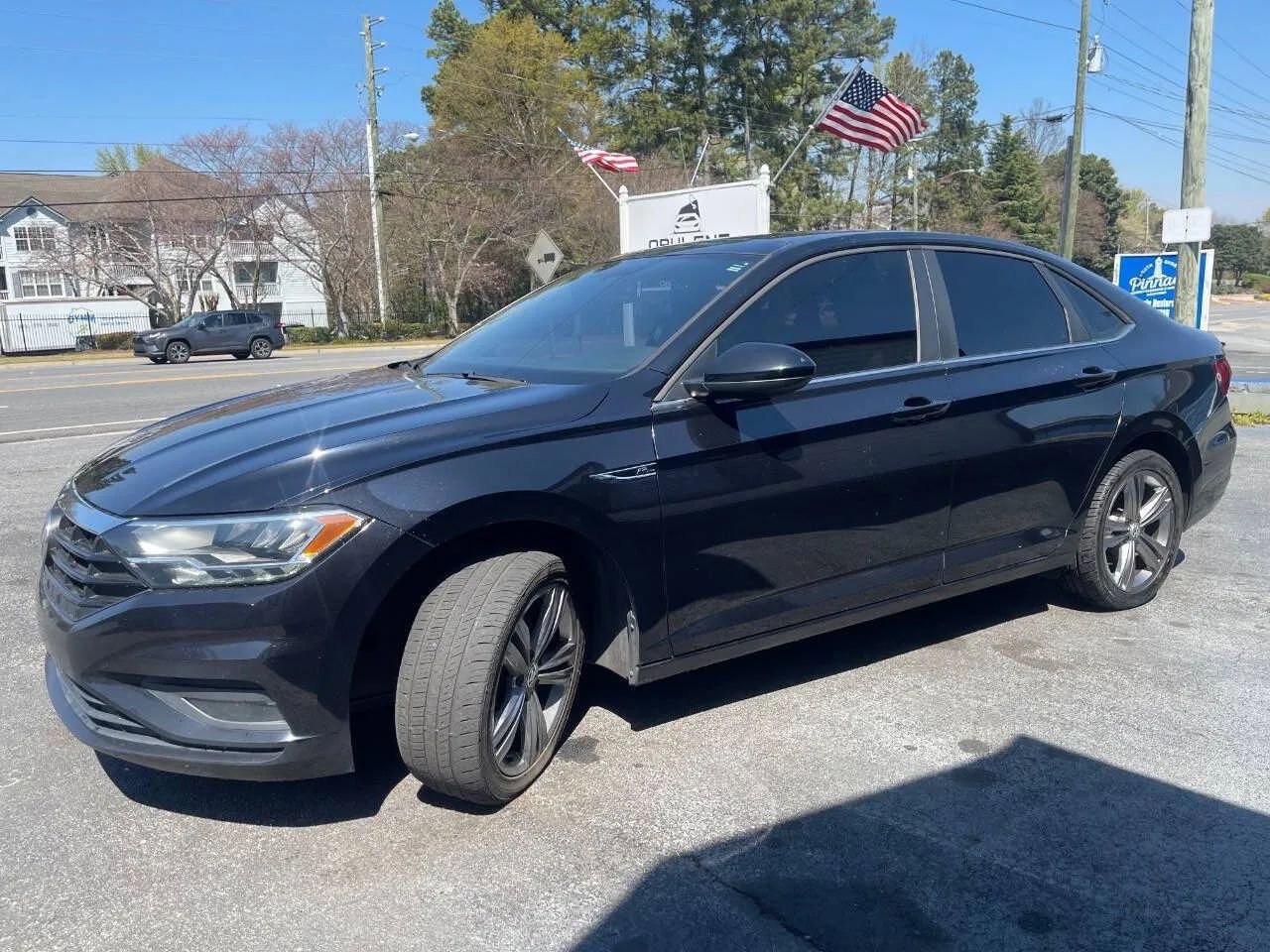 Used 2019 Volkswagen Jetta R-Line FWD image 4