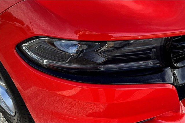 Used 2023 Dodge Charger SXT image 32