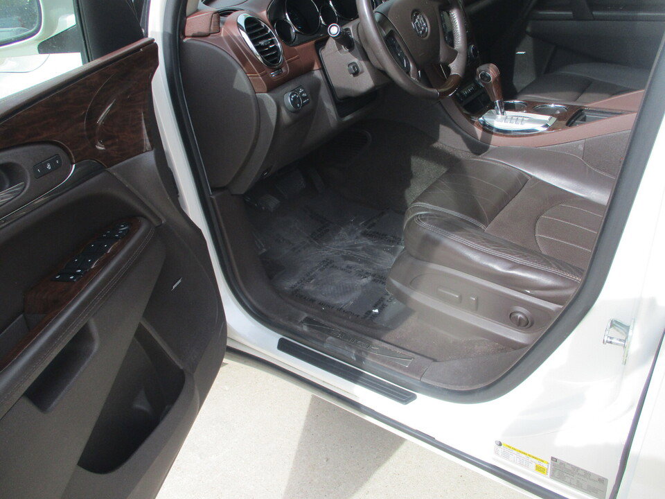 Used 2014 Buick Enclave Premium w/ Trailering Provision Package FWD image 28
