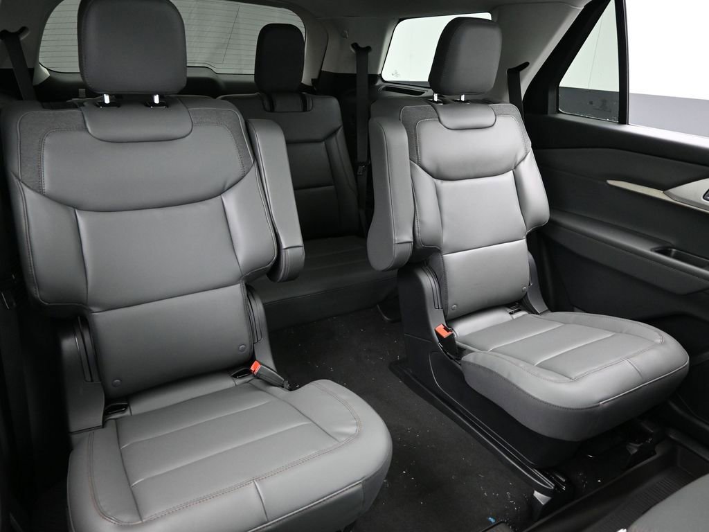 New 2026 Ford Explorer Active w/ Active Comfort Package image 36