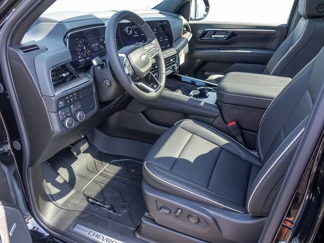 New 2026 Chevrolet Suburban Premier image 15