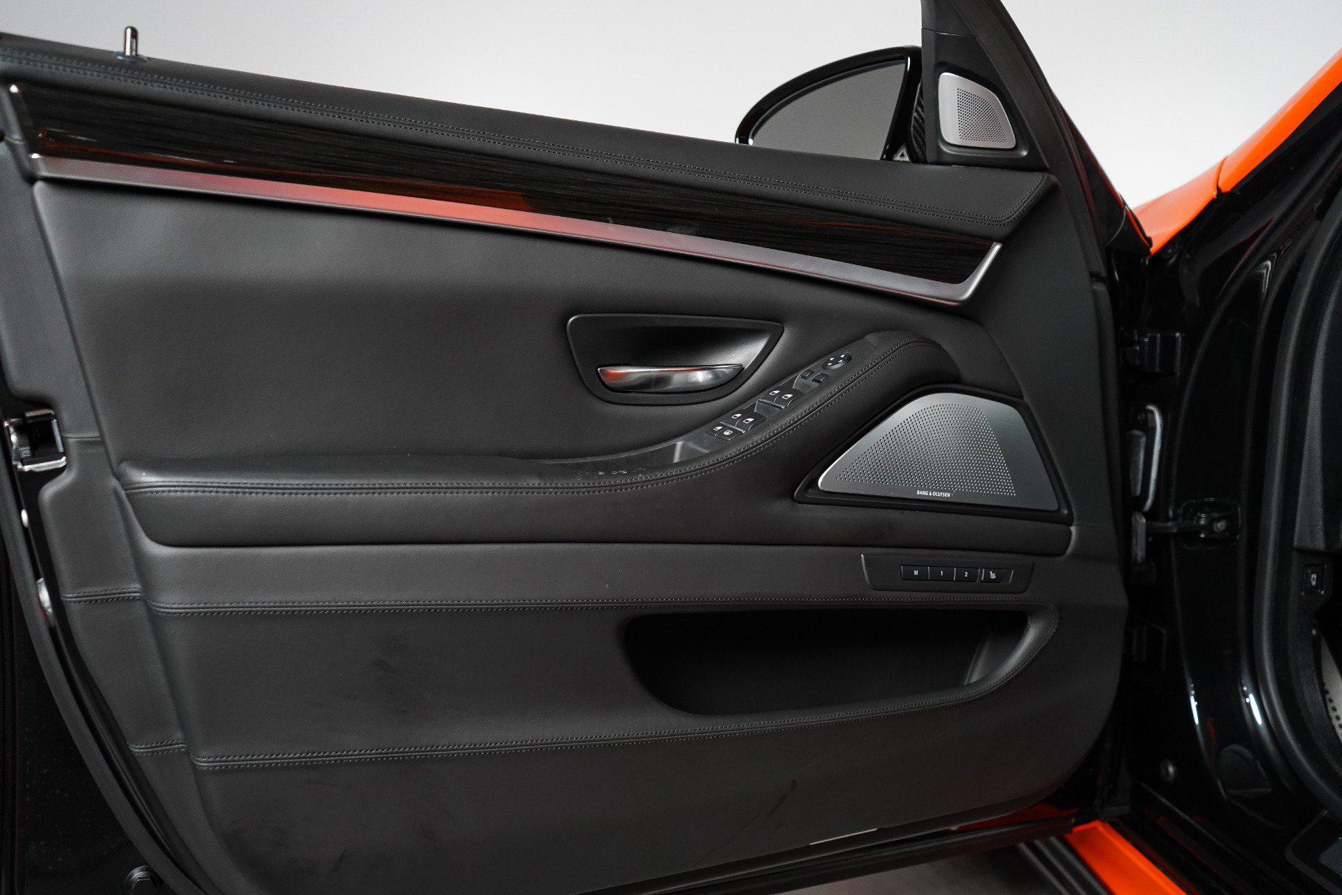Used 2014 BMW M5 RWD image 50