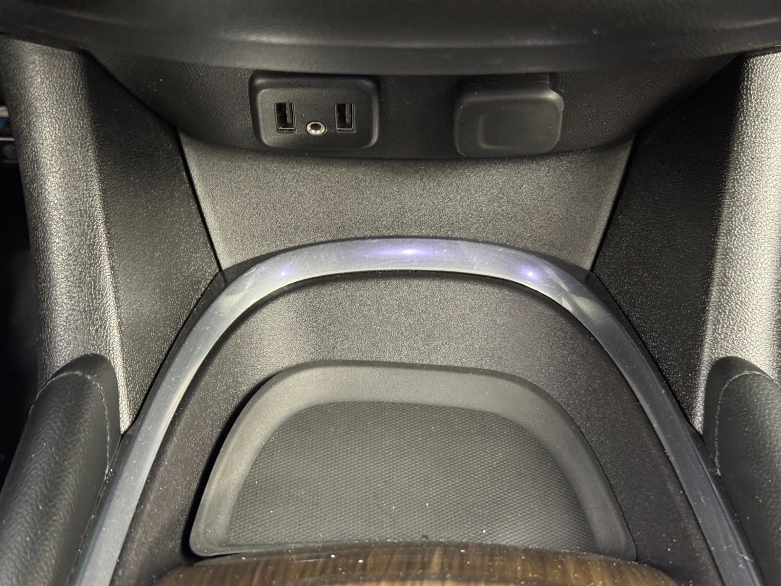 Used 2017 Chevrolet Malibu Premier w/ Premier Sun and Wheel Package image 27