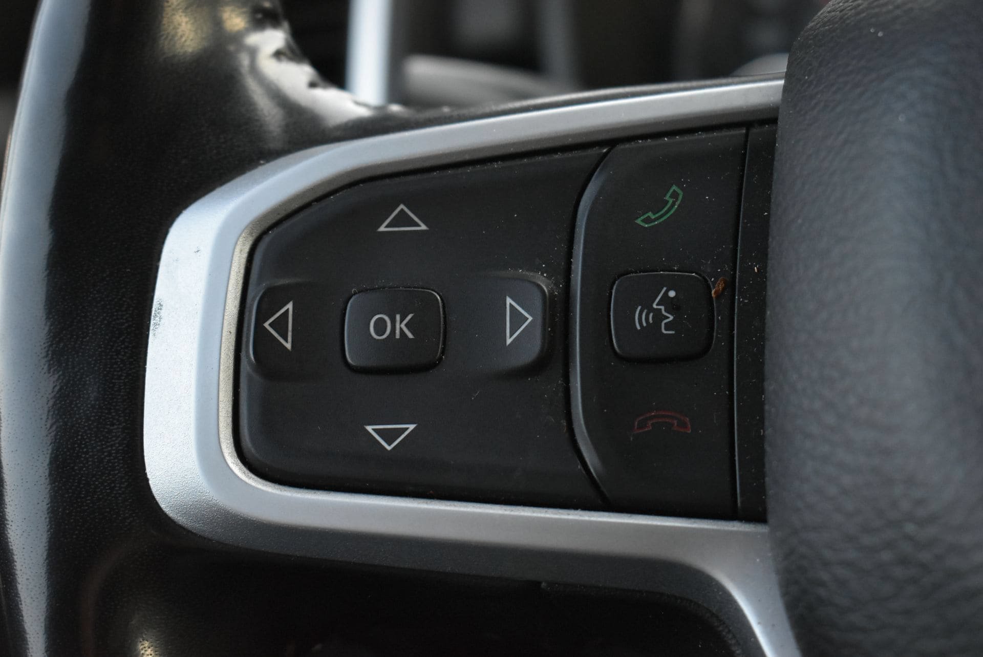 Used 2021 RAM 1500 Big Horn AWD/4WD image 17