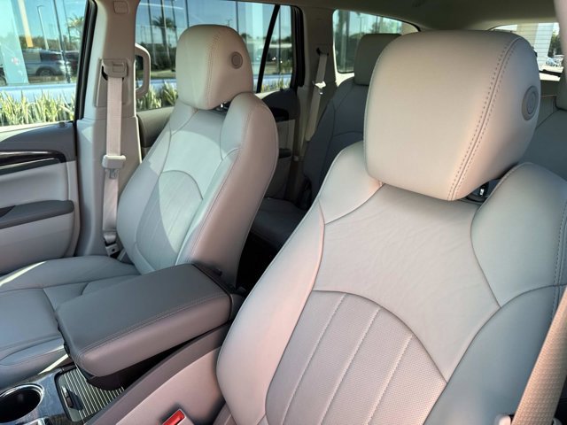 Used 2017 Buick Enclave Premium image 14
