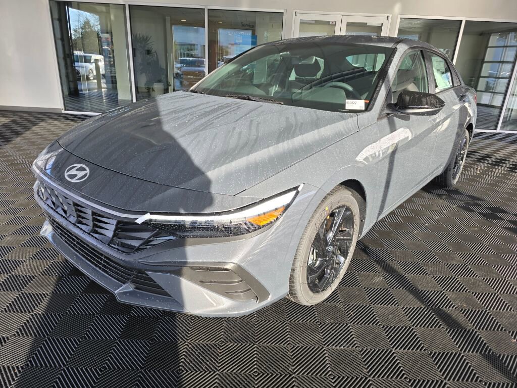 New 2026 Hyundai Elantra Sport image 8