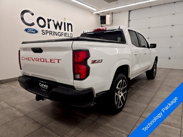 Used 2024 Chevrolet Colorado Z71 w/ Z71 Convenience Package 2 AWD/4WD image 6