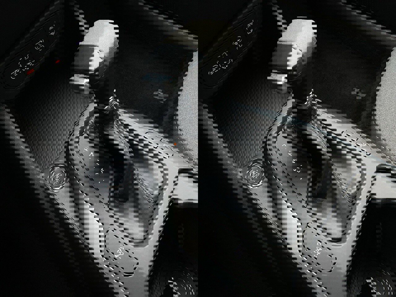 Used 2025 Kia K4 LXS image 32