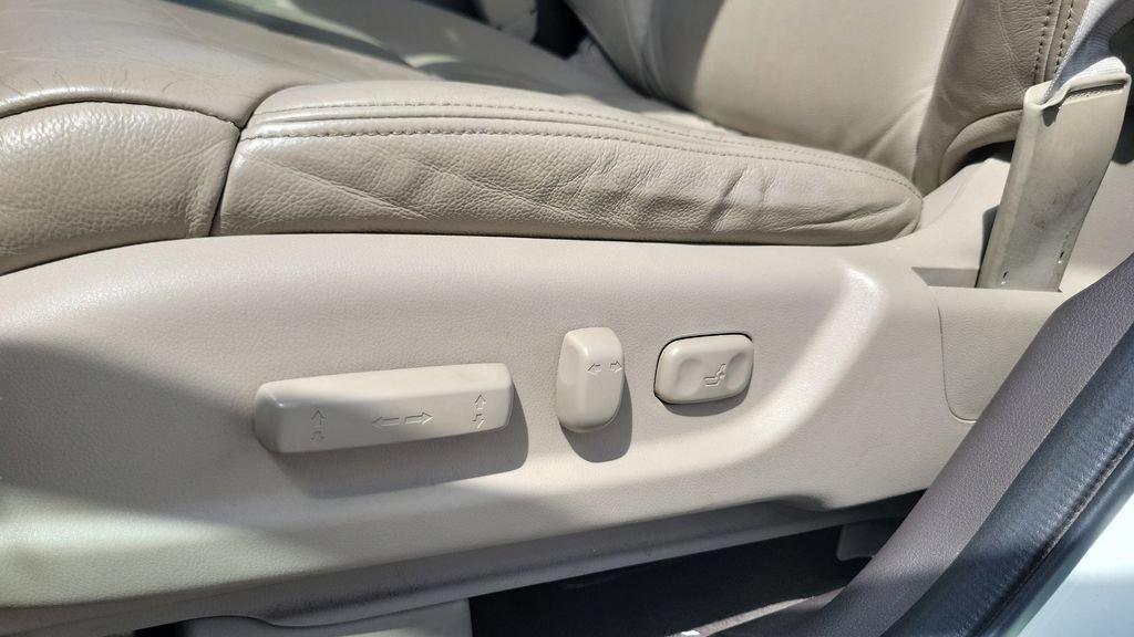 Used 2013 Honda CR-V EX-L image 16