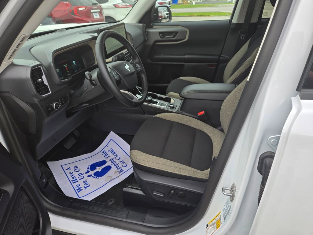 Used 2025 Ford Bronco Sport Big Bend w/ Convenience Package image 7